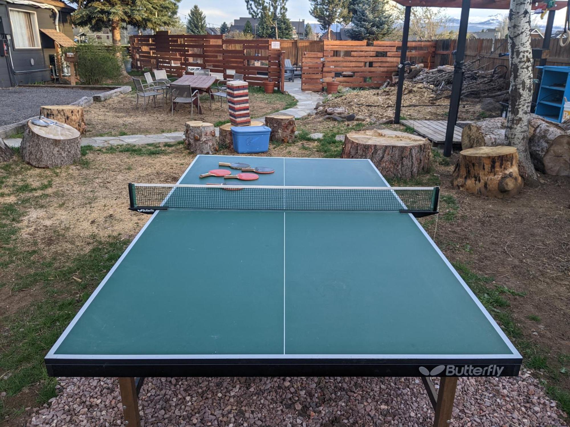 Left Coast Lodge - Pet Friendly Sisters Extérieur photo